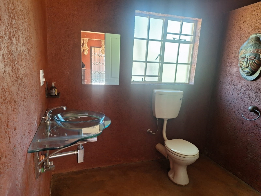 4 Bedroom Property for Sale in Kroonstad Rural Free State
